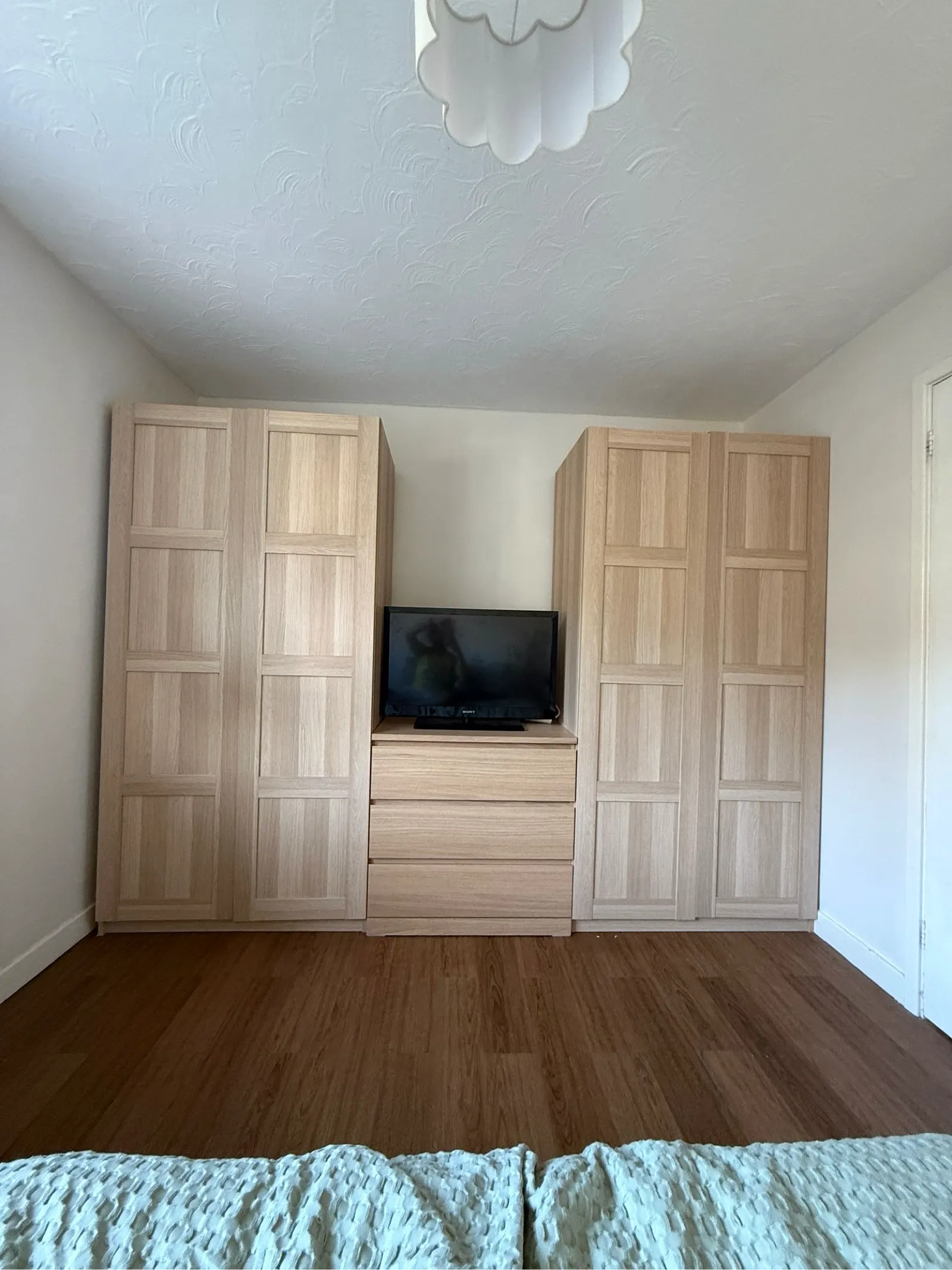 Built-in Wooden Wardrobe and TV Unit
